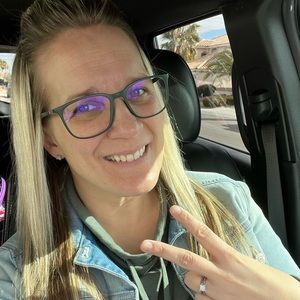 Welcome to JC’s Closet! I’m new to PoshMark!